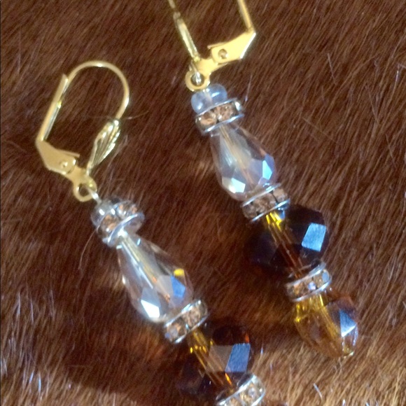 ⚜️Glamour ~ Fashion Earrings⚜️ - Picture 7 of 8